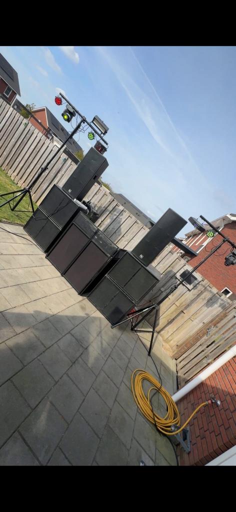 Zware geluidsset/pa systeem EV, Eighteensound, Audio, Tv en Foto, Luidsprekers, Overige typen, Zo goed als nieuw, 120 watt of meer