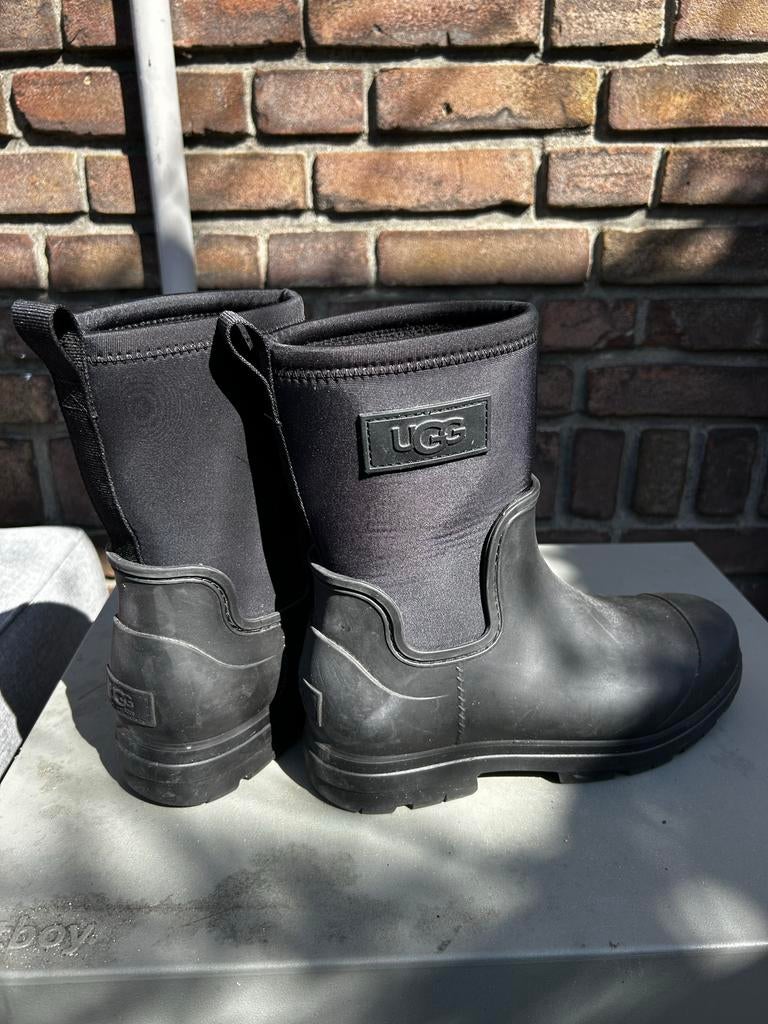 Gevoerde regenlaars van UGG, maat 39, Ophalen of Verzenden, Zo goed als nieuw, Zwart, Regenlaarzen