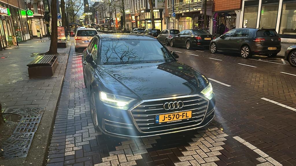 Audi A8 50 TDI 286pk Tiptronic Quattro 2018 Zwart, Auto's, Automaat, Zwart, Particulier, Sedan