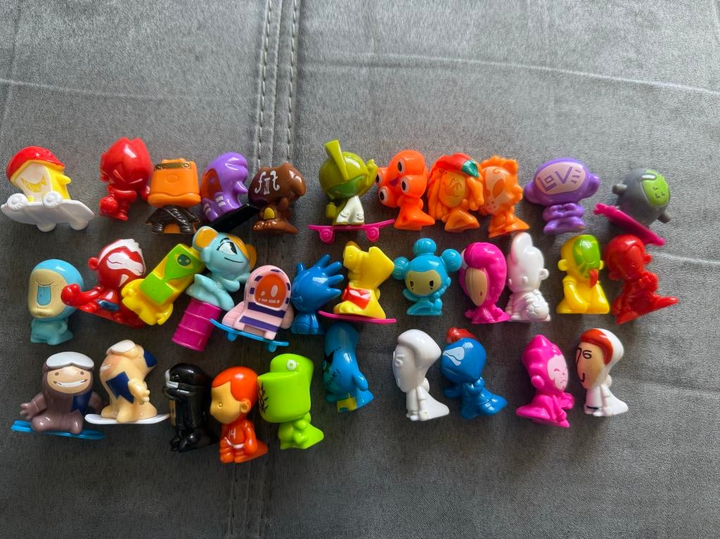 Gogo's Crazy Bones C1000 - 33 stuks, Ophalen of Verzenden, Gebruikt, Jongen of Meisje