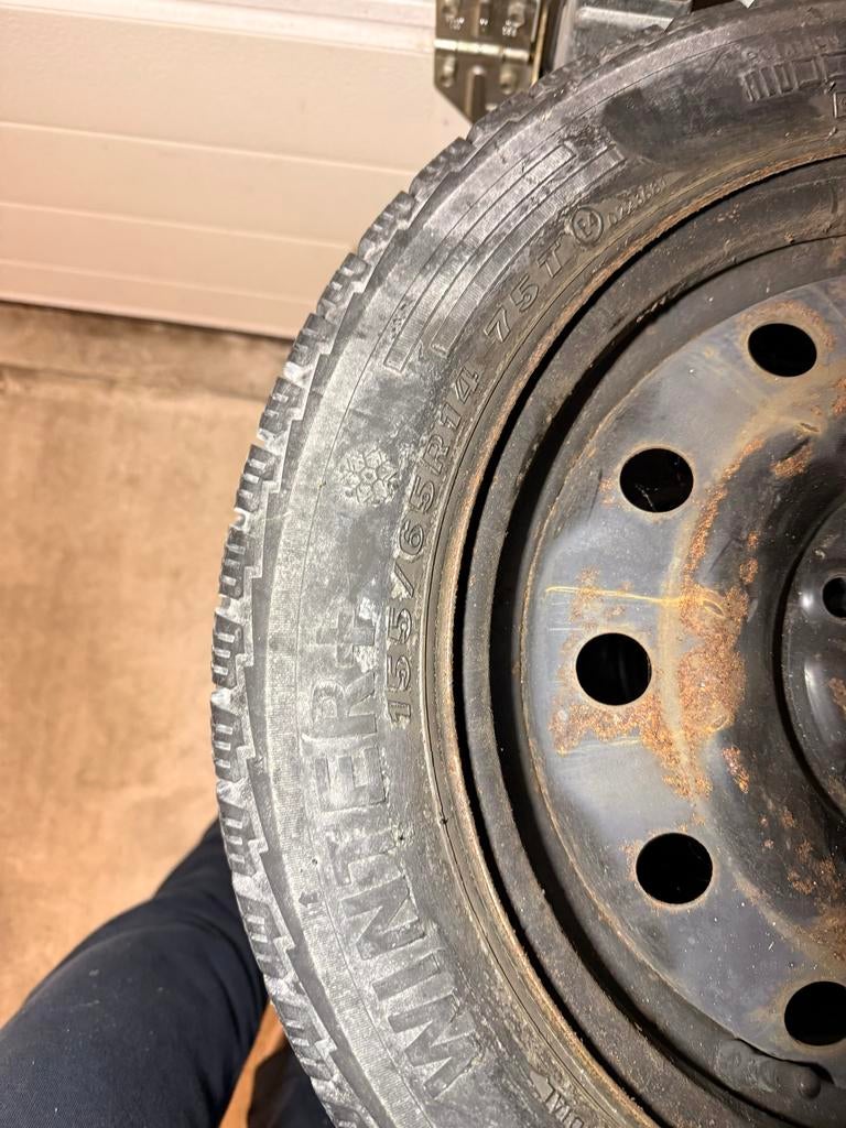 Set van 4 winterbanden met velgen - 155/65R14, Auto-onderdelen, Banden en Velgen, Ophalen, 14 inch, Gebruikt, 155 mm