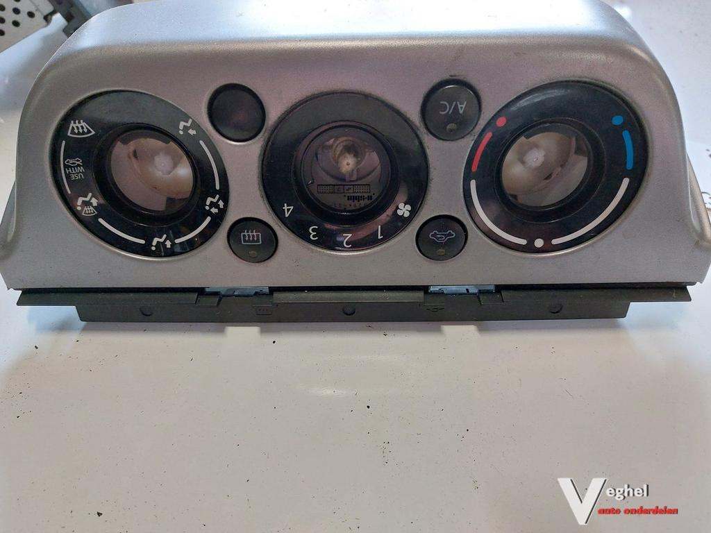 Suzuki Swift kachelbedieningspaneel + airco '08, Auto-onderdelen, Gebruikt, -, -, Ophalen of Verzenden