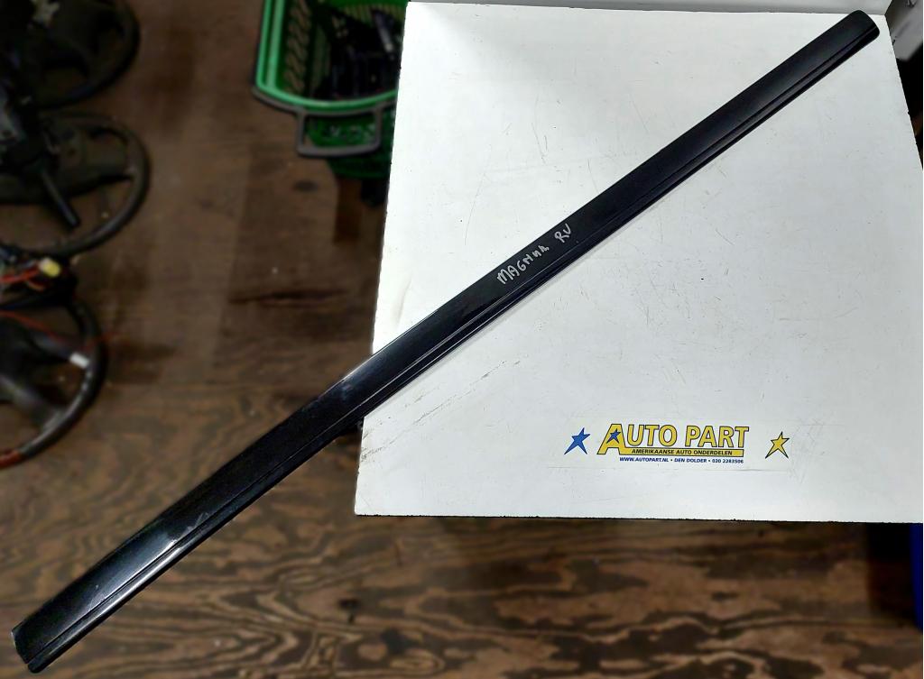 Dodge Magnum deurlijsten 2005-2008, Gebruikt, PO Box 21-8004 | Auburn Hills, MI 48321-8004, Chrysler, Ophalen of Verzenden