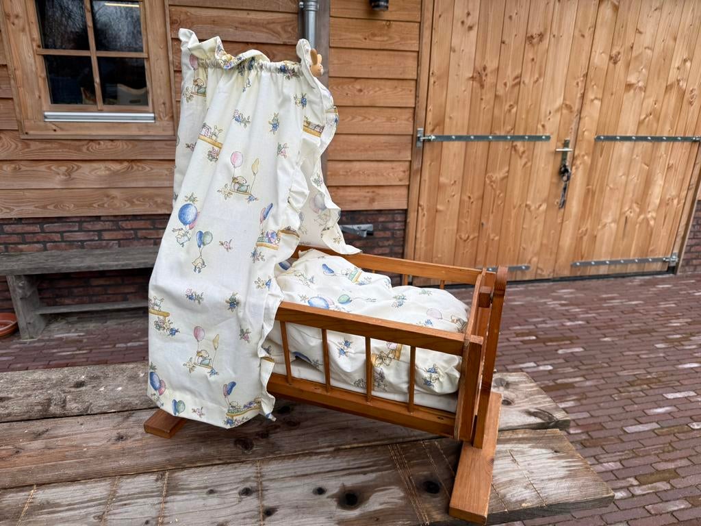 Poppenwieg schommelend, Ophalen, Gebruikt, Babypop