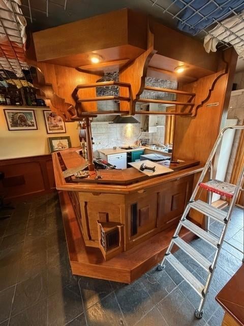 Bar, massief eiken bruine kroeg, Ophalen, Gebruikt