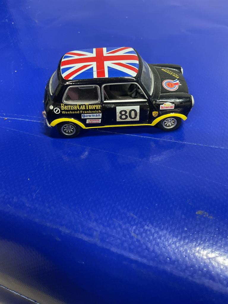 Mini Cooper met engelse vlag, Ophalen, Zo goed als nieuw, Auto