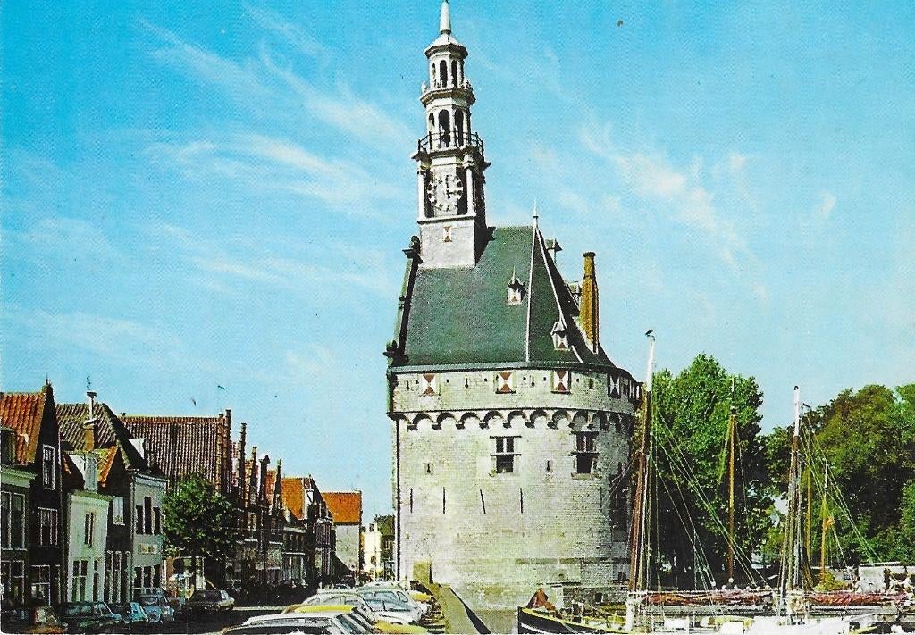 AK Hoorn - Hoofdtoren en Grashaven, Verzenden, 1960 tot 1980, Ongelopen, Noord-Holland