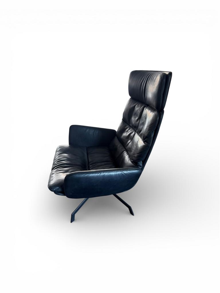 KFF Arva Lounge Chair (leder), Huis en Inrichting, Fauteuils, Ophalen, KFF Arva Lounge chair, -, -