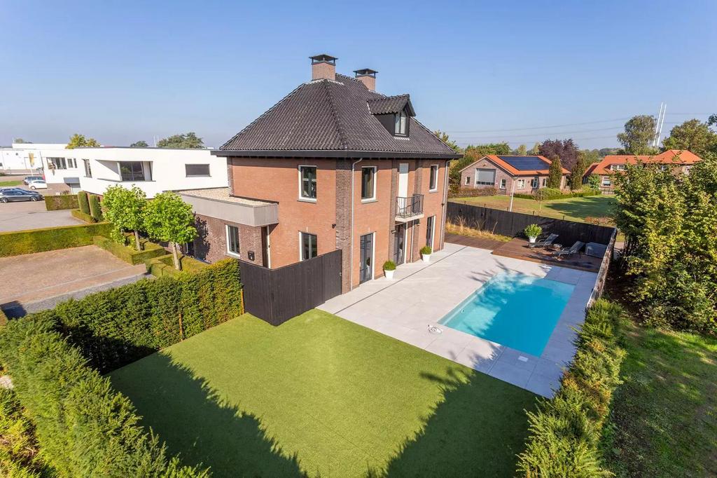 Kunstgras €12,50  aanbieding, Tuin en Terras, Gras en Kunstgras, Ophalen of Verzenden, Nieuw, 20 m² of meer, Kunstgras