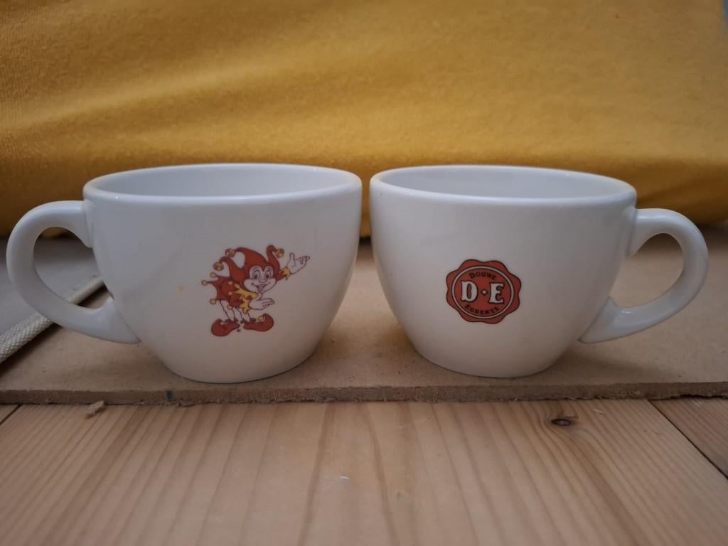 efteling koffie kopjes collectors item 1995 en 1997, Ophalen of Verzenden, Zo goed als nieuw, Gebruiksvoorwerp