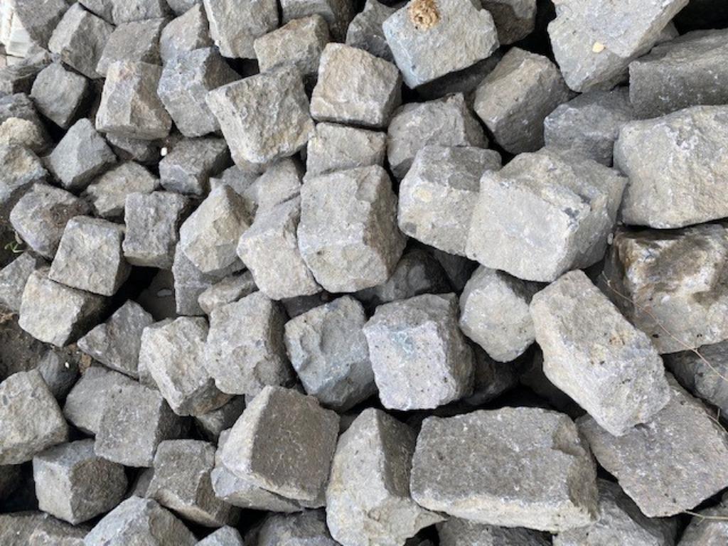 Kinderkopjes / basaltkeien, Diversen, Ophalen of Verzenden, Gebruikt