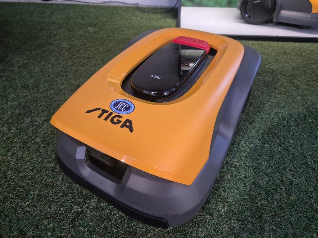 JCC primeur: 2026 Stiga gps robotmaaiers met AI en camera!, Ophalen of Verzenden