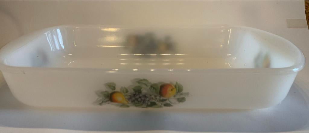 Vintage Arcopal OvenSchaal met Fruitmotief melkglas, Ophalen of Verzenden, Zo goed als nieuw