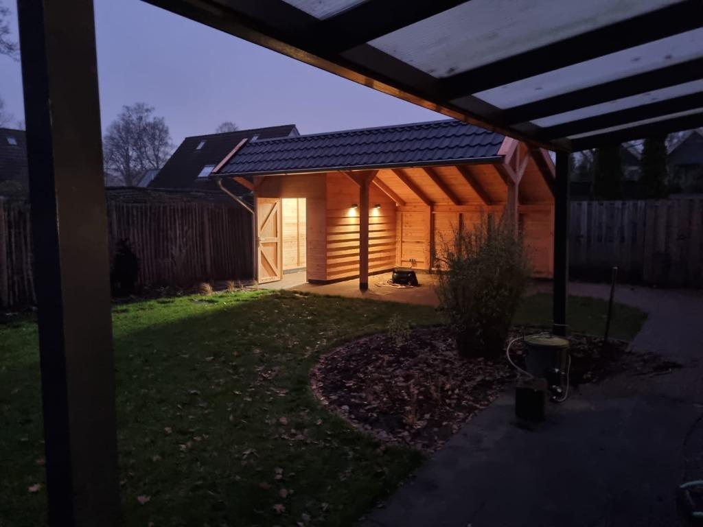 Aangeboden, stratenmaker, grondwerker, machinist, timmerman, Diensten en Vakmensen, Klussers en Klusbedrijven