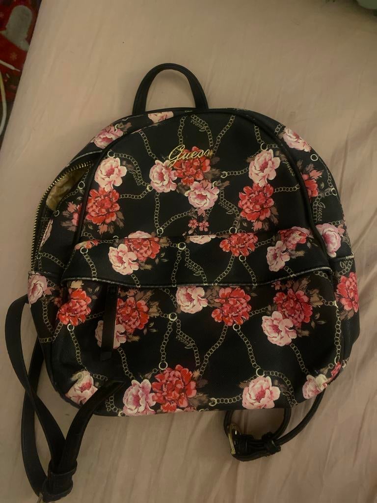 Guess kleine rugtas, Ophalen, Gebruikt, Minder dan 25 cm, Overige merken