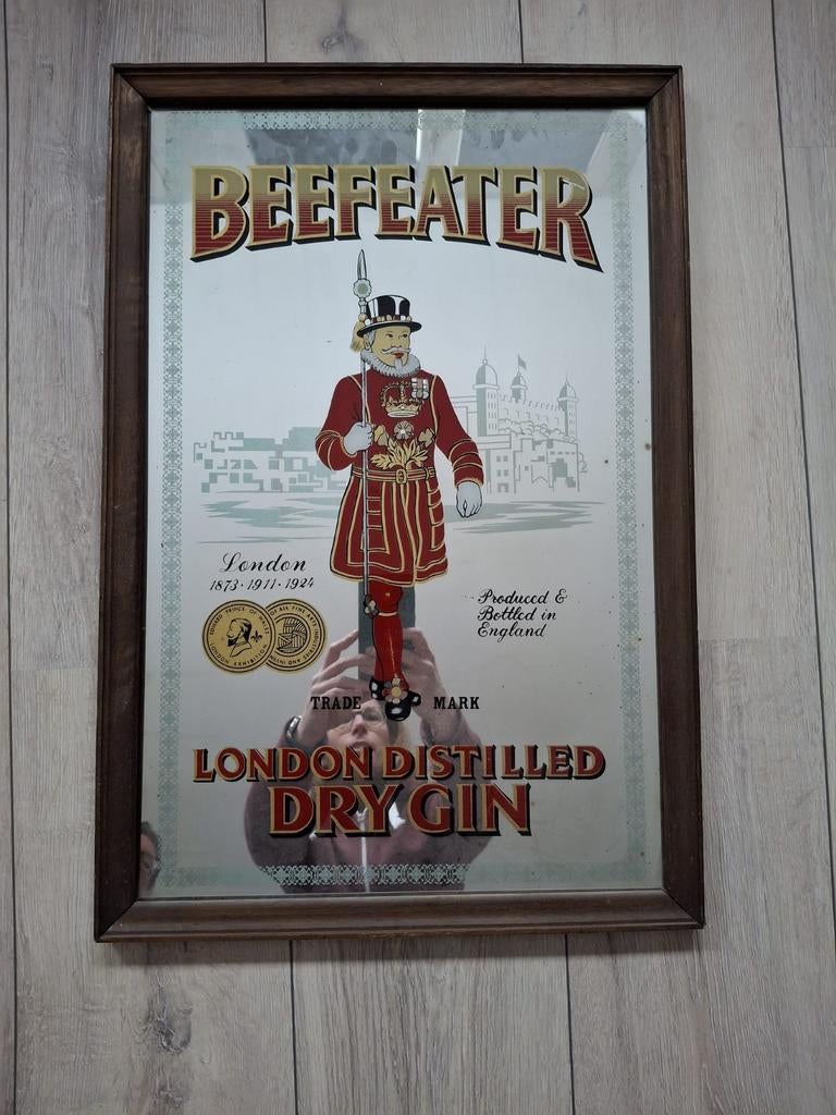 Oude Beefeater Gin Spiegel, Ophalen, Rechthoekig, Minder dan 50 cm, Minder dan 100 cm