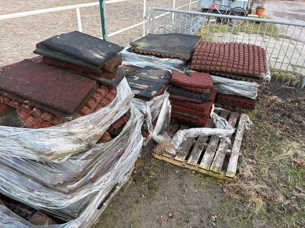 Veel Rubber stal tegels, Tuin en Terras, Ophalen, Gebruikt, Rubber, Overige typen