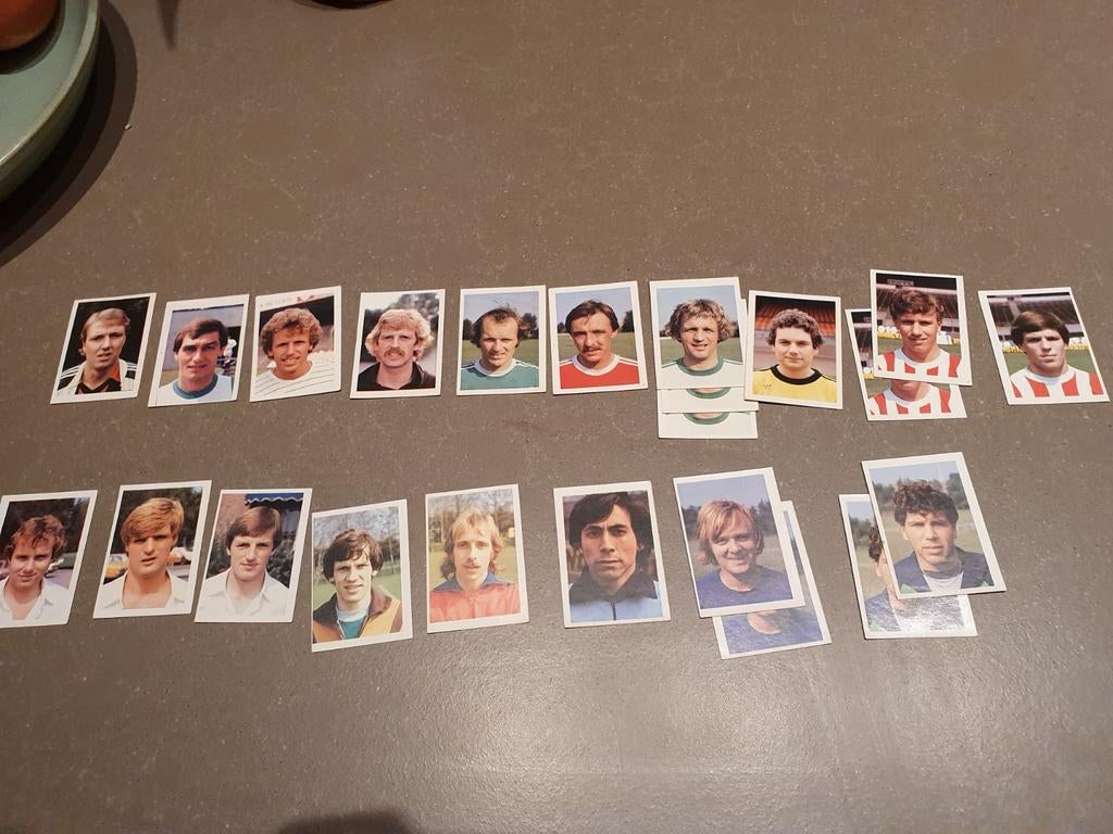 Vanderhout Topvoetbal 80/81, 23 ongebruikte voetbalplaatjes, Ophalen of Verzenden, Zo goed als nieuw, Overige binnenlandse clubs