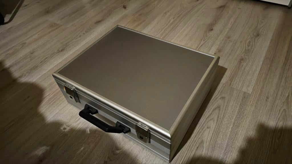 Starlock Pneumatisch Setzwerkzeug in Koffer, Ophalen of Verzenden, Zo goed als nieuw