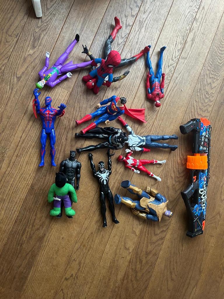 Marvel actie figuren Collectie - 30 cm, Kinderen en Baby's, Speelgoed | Actiefiguren, Gebruikt, Ophalen