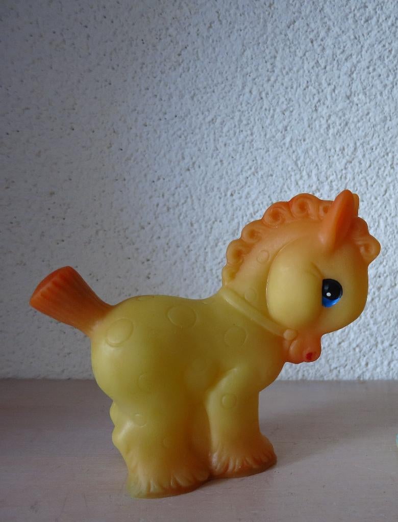 Piepfiguur vintage verlegen paard piepbeest werkende piep., Ophalen of Verzenden, Zo goed als nieuw