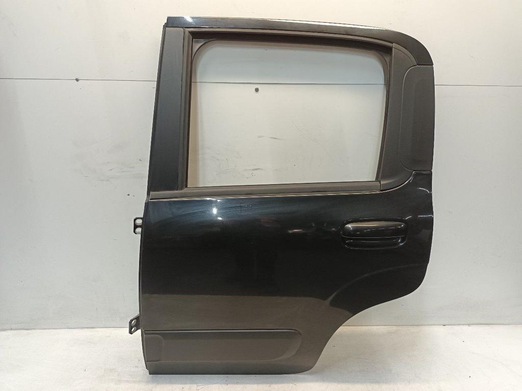 Portier links achter Fiat Panda, Onderdelen@venauto.nl, Van der Ven Autorecycling B.V., Gebruikt, Ettenseweg 76, 4706 PB Roosendaal, The Netherlands