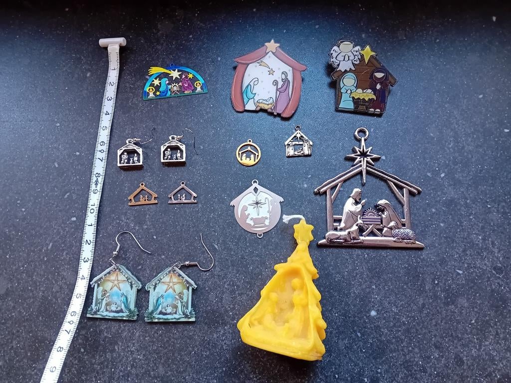 Leuke mini kerststalletjes van diverse materialen, Ophalen of Verzenden