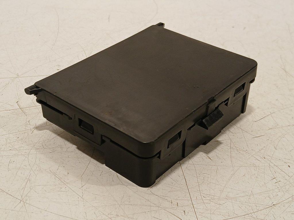 Computer koeling Opel Vivaro, Onderdelen@venauto.nl, Van der Ven Autorecycling B.V., Gebruikt, Ettenseweg 76, 4706 PB Roosendaal, The Netherlands