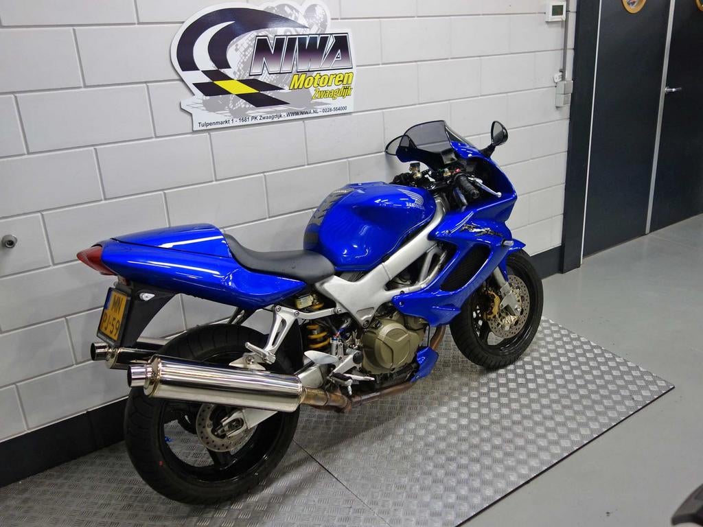 HONDA VTR 1000 F FIRESTORM - foto 3