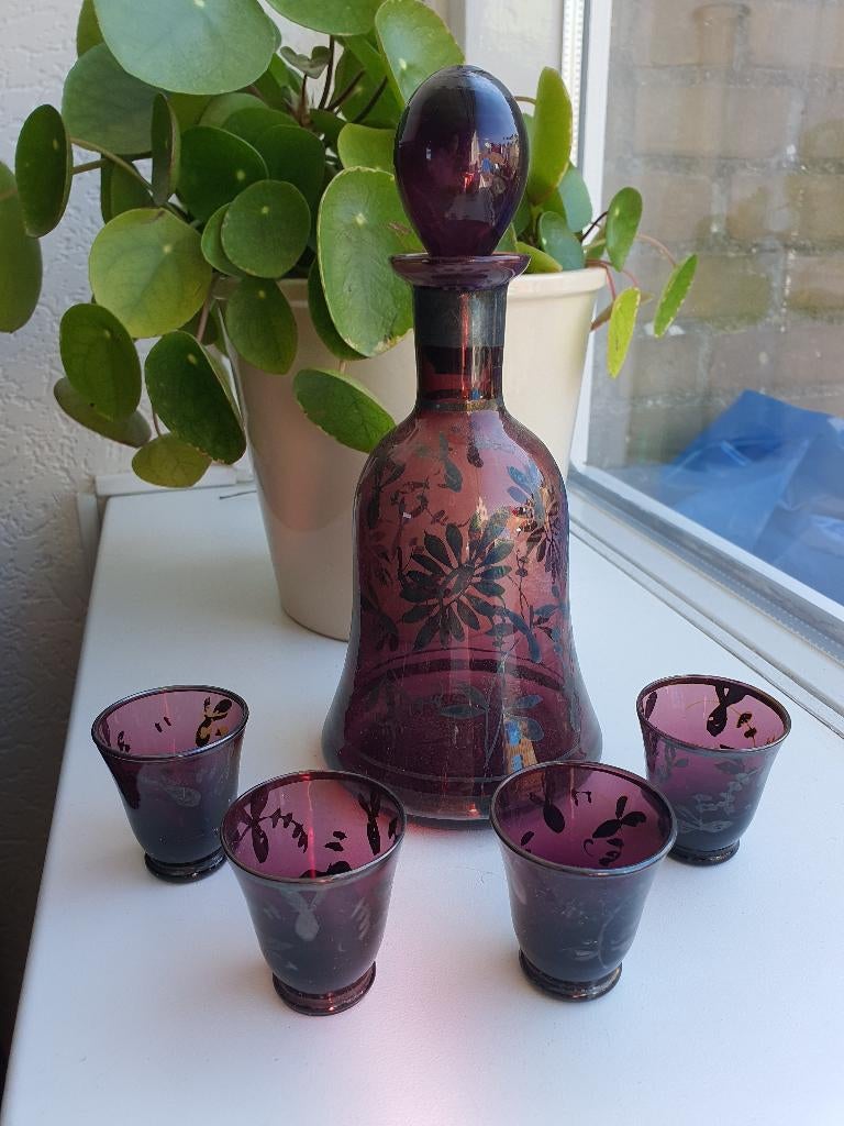 Vintage paarse karaf met 4 glaasjes – Bohemian, Antiek en Kunst, Antiek | Glas en Kristal, Ophalen of Verzenden