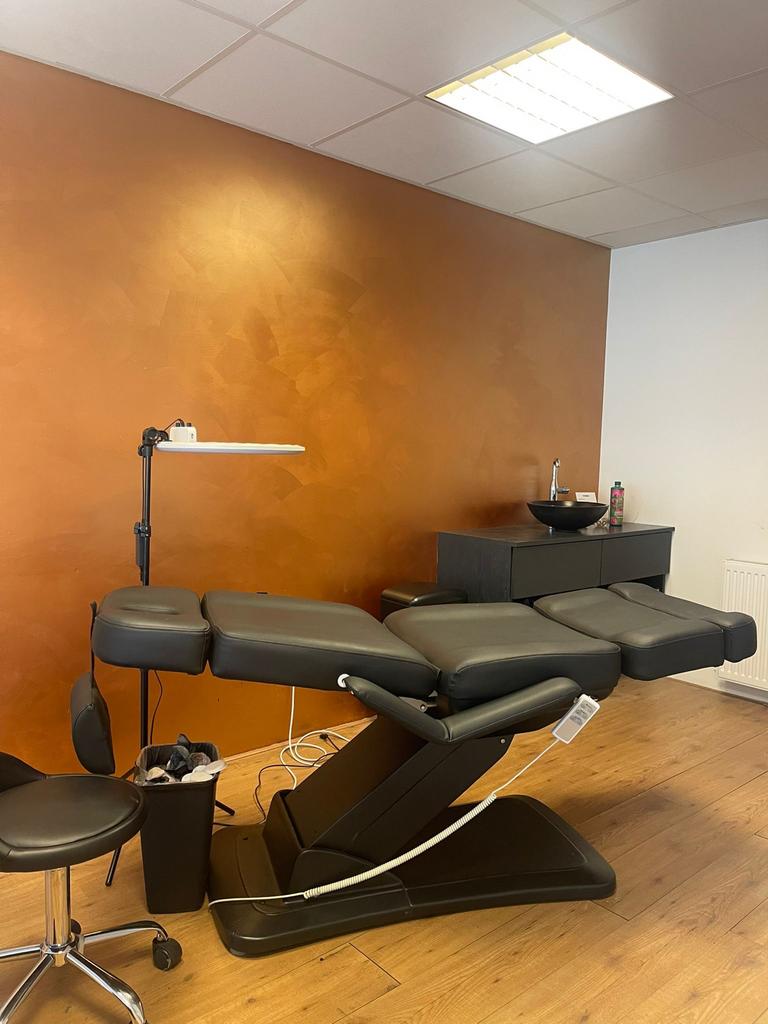 Barbershop Kapsalon te koop in het centrum van Ridderkerk, Ophalen of Verzenden