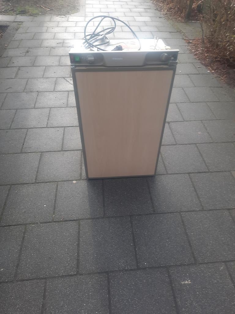 Electrolux RM-4230 camper boot koelkast op gas 220v, Ophalen of Verzenden, Gebruikt, Kombuis en Sanitair