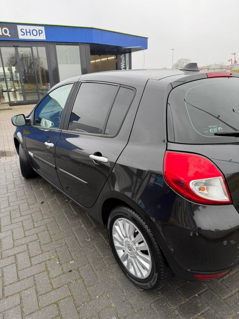 Renault Clio 1.2 TCE 5-DRS 2010 Zwart, Auto's, Voorwielaandrijving, 535 kg, 4 cilinders, 100 pk