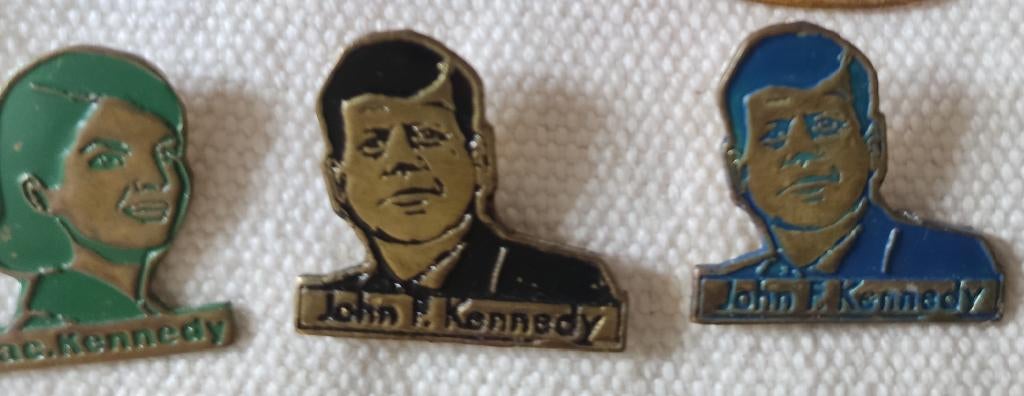 3 speldjes 1 x Jacky Kennedy, 2 x John F. Kennedy, Ophalen, Zo goed als nieuw