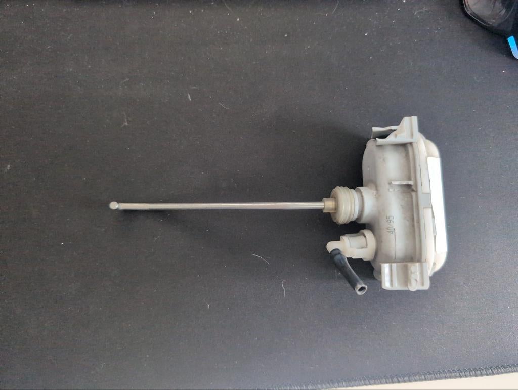 VW Polo Centrale Deurvergrendeling Actuator 6N0862159A, Auto-onderdelen, Elektronica en Kabels, Ophalen of Verzenden, Gebruikt