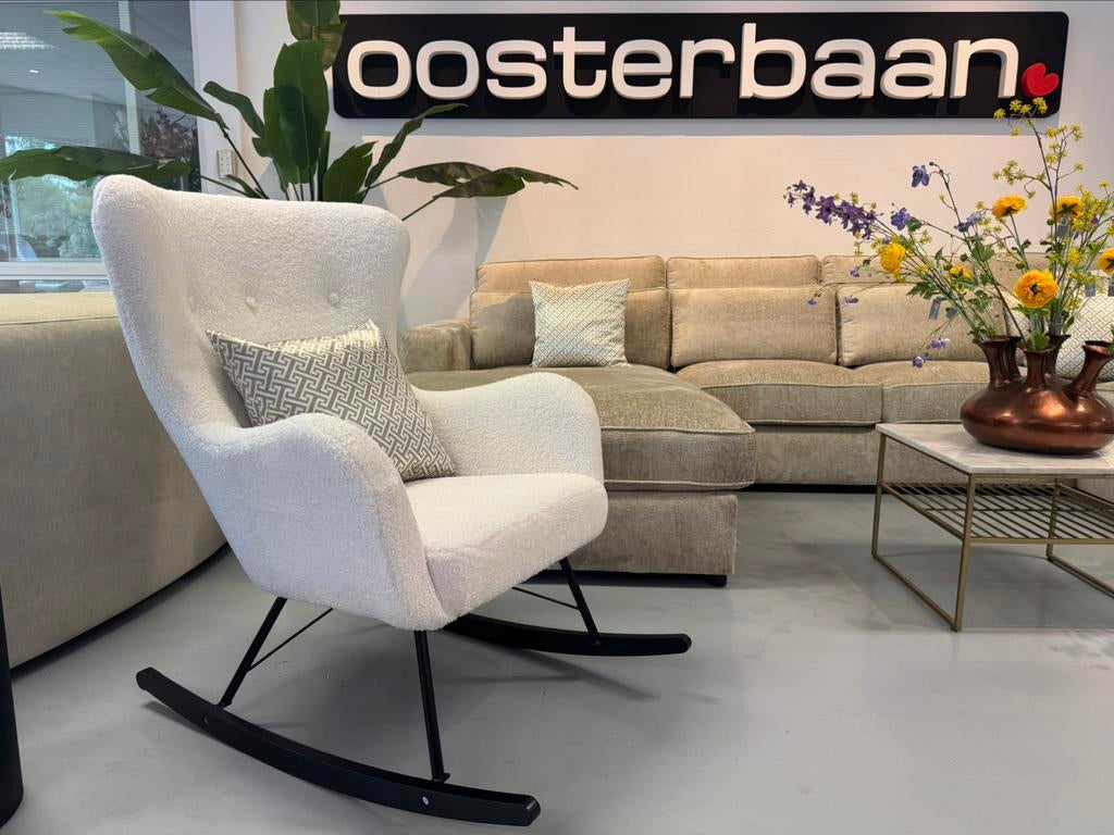 ACTIE - Luxe Velvet Teddy Schommelstoel Bo NIEUW - CUSTOM, Info@oosterbaanwonen.nl, Venus 31 8448CE Heerenveen, Nieuw, 75 tot 100 cm