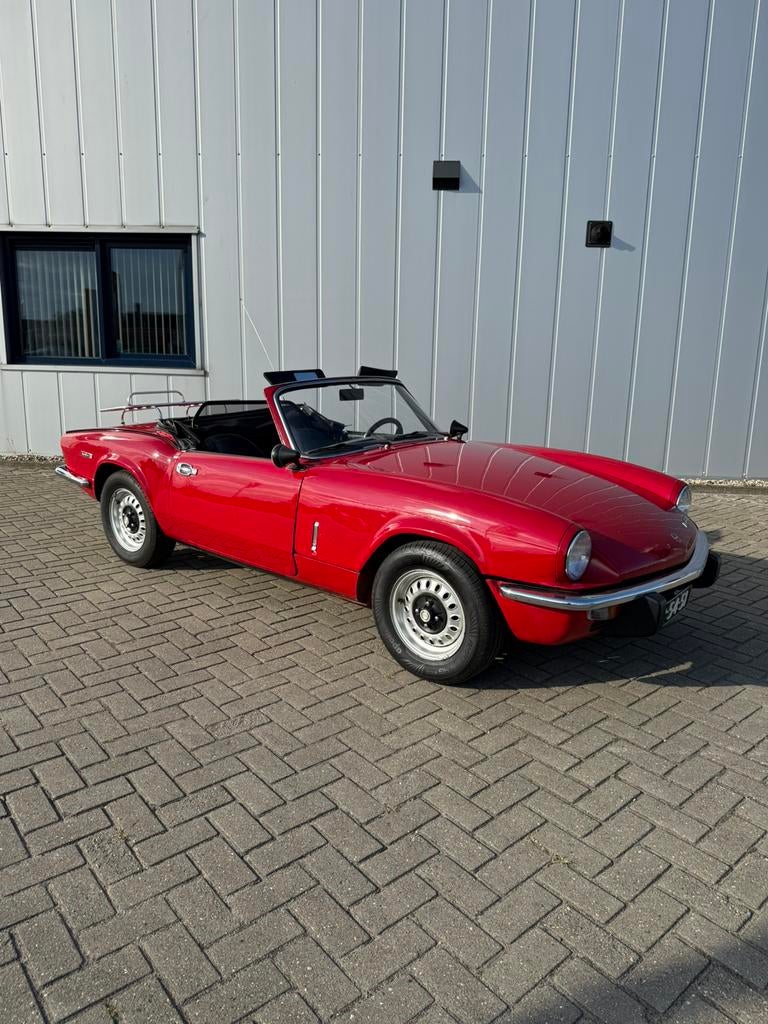 Triumph Spitfire 1300 (bj 1972), Auto's, Zwart, Cabriolet, Triumph, Leder