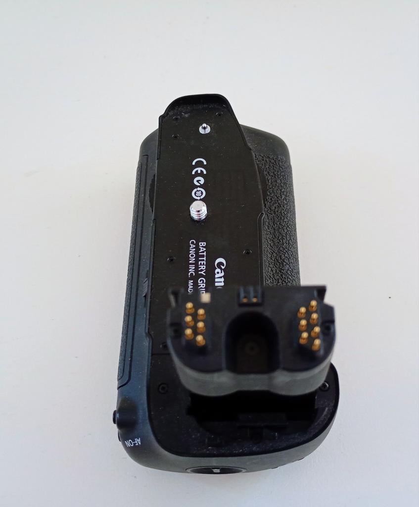 CANON Battery Grip BG-E7 voor Canon EOS - Nette Staat, Ophalen of Verzenden
