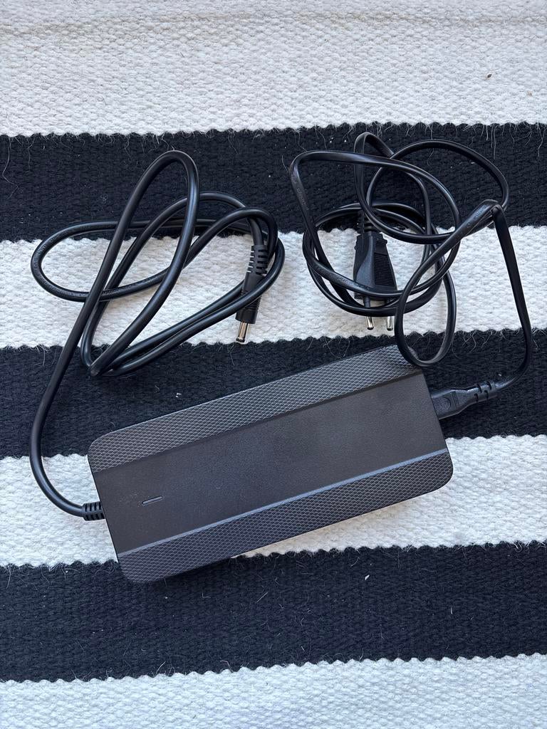 Oplader Tenways CGO800S E-bike - Zo goed als nieuw, Verzenden, Zo goed als nieuw