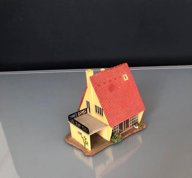 Vintage Faller 221 Huis met Garage, Hobby en Vrije tijd, Overige merken, Gebruikt, Gelijkstroom of Wisselstroom, Brug, Tunnel of Gebouw