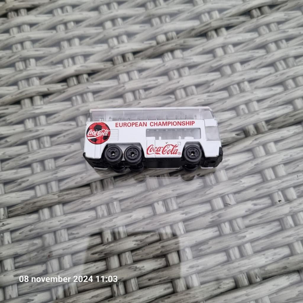 Coca-Cola EK bus miniatuur, Hobby en Vrije tijd, Ophalen of Verzenden