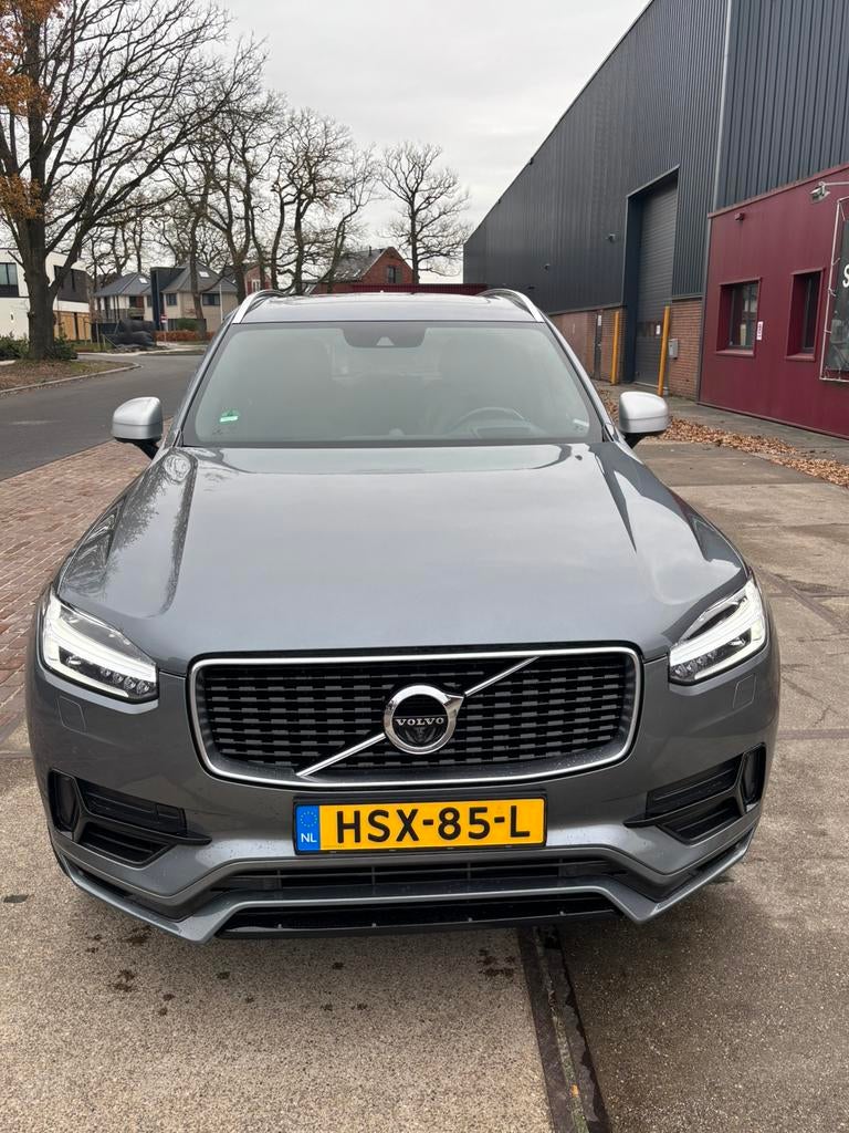 Volvo XC90 T8 Plug-in Hybrid 2018 R-Design, 2199 kg, Zwart, 1969 cc, 7 stoelen