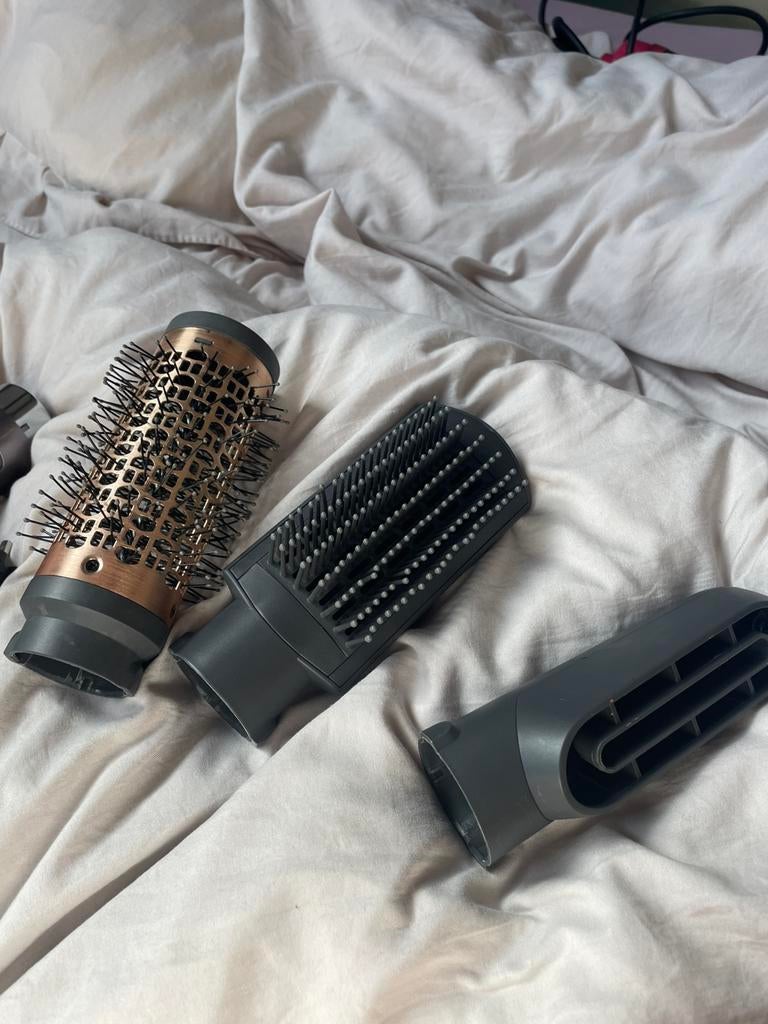 Babyliss fohnborstel, Ophalen of Verzenden, Zo goed als nieuw, Föhn of Haardroger