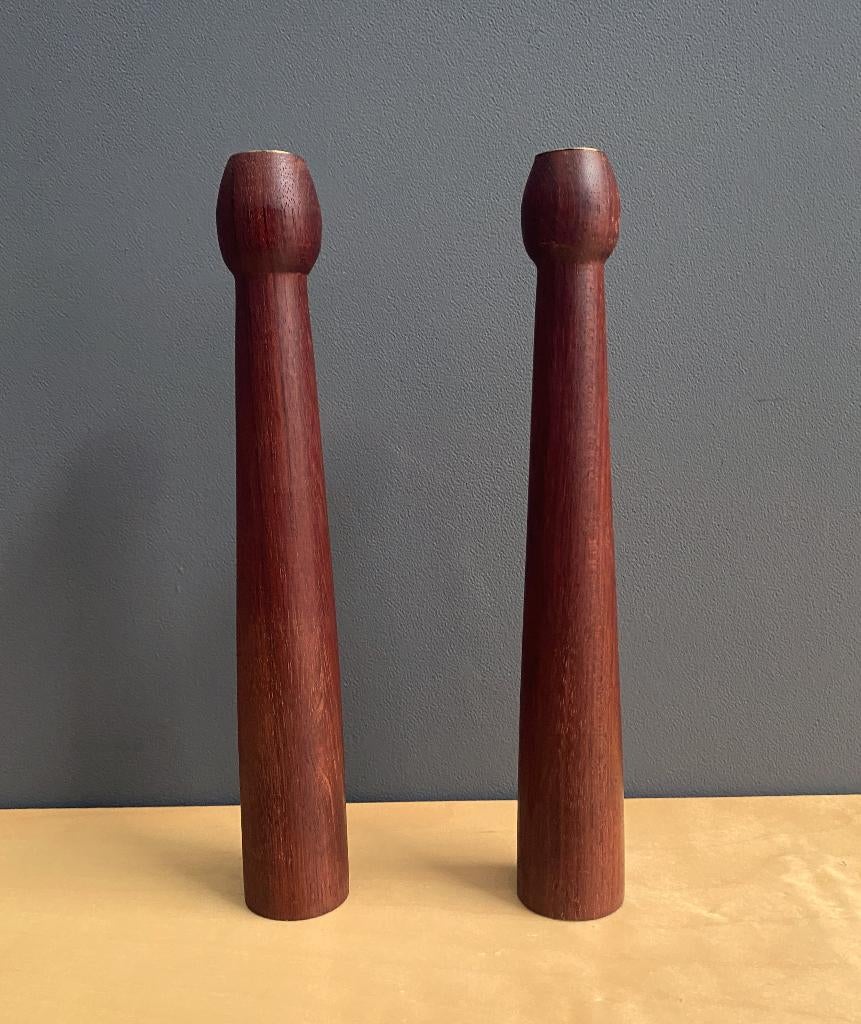 2 x teak houten smalle hoge kadelaren teak kandelaar, Gebruikt, Overige kleuren, 25 tot 50 cm, Ophalen of Verzenden