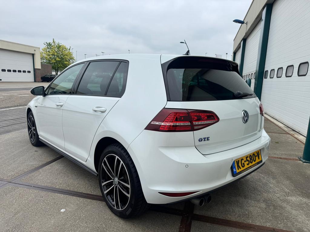 Volkswagen Golf 1.4 TSI GTE Connected Series, 8 kWh, Stof, Gebruikt, 4 cilinders