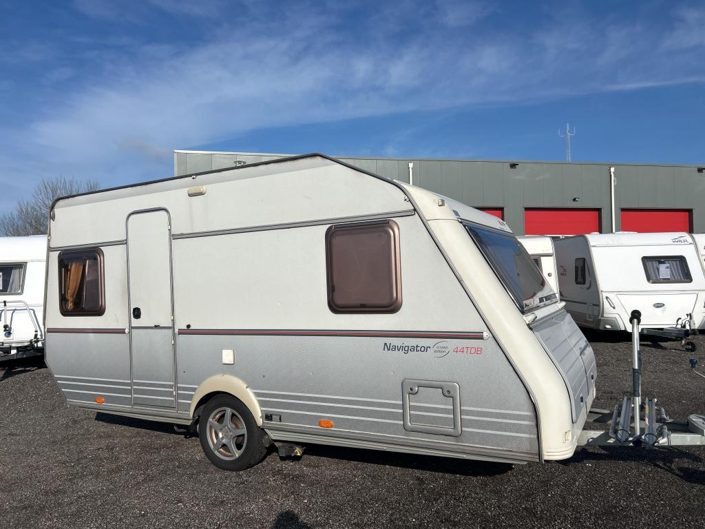Kip Navigator 44 TDB VLOERVERWARMING, MOVER, Caravans en Kamperen, Caravans, Standaardzit, Kip, A.G. Bellstraat 4 7903 AD Hoogeveen