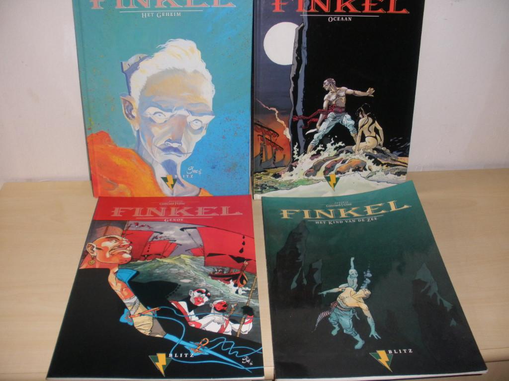 Finkel 4x, Convard & Gine, Meerdere stripboeken, Ophalen, Gelezen