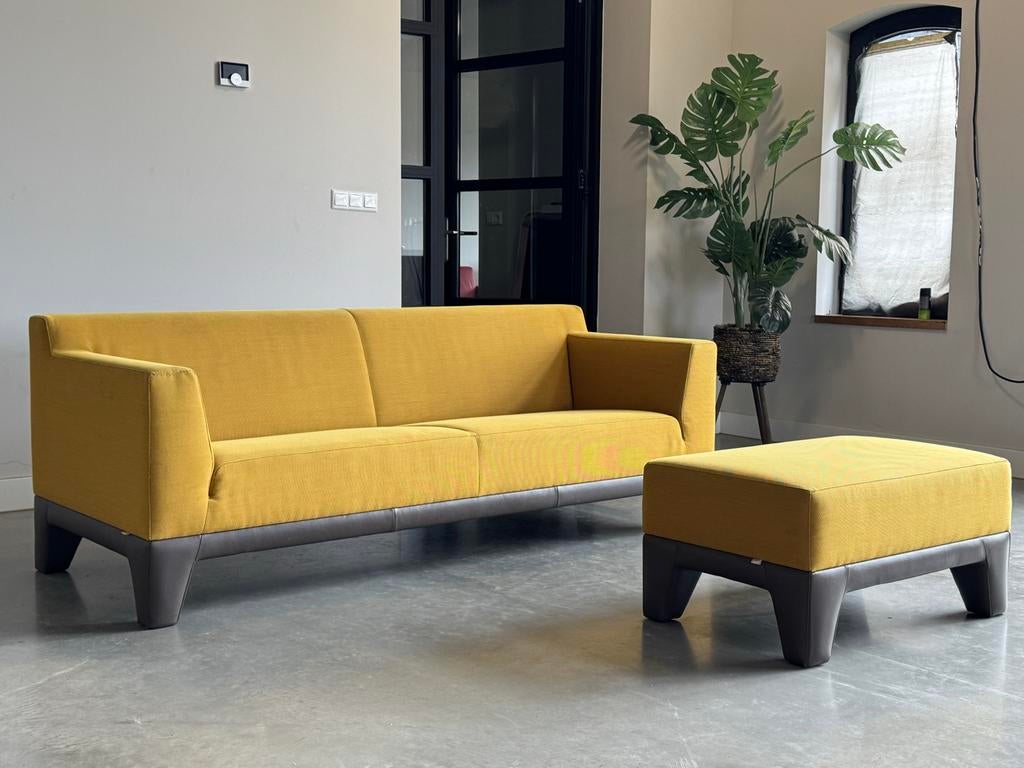 Pode Plot Bank 202 cm + Hocker | Leolux Design | Okergeel, Leolux pode, Leolux Pode, Driepersoons, 75 tot 100 cm