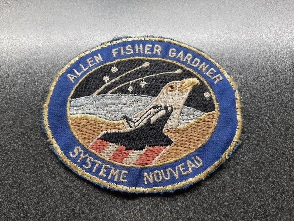 Ruimtevaart  patch/ NASA Space Shuttle - Systeme Nouveau., Ophalen of Verzenden, Nieuw, Patch, Badge of Embleem
