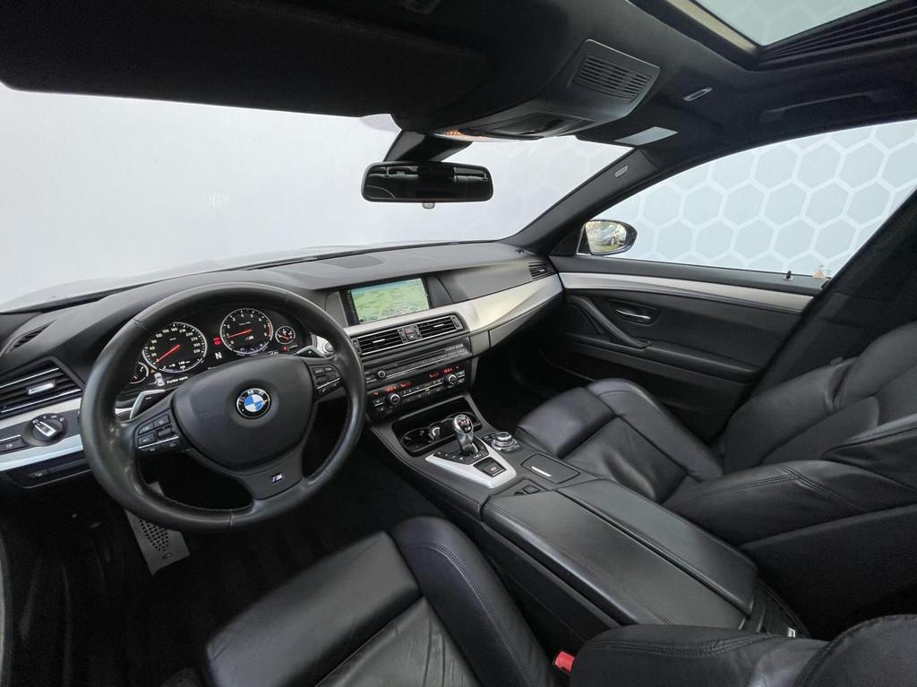 BMW 5-serie M5 Schuifdak Competition Leer Xenon 560PK, Auto's, Automaat, Euro 5, Achterwielaandrijving, Gebruikt